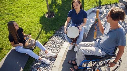 group-centre-activities-img02